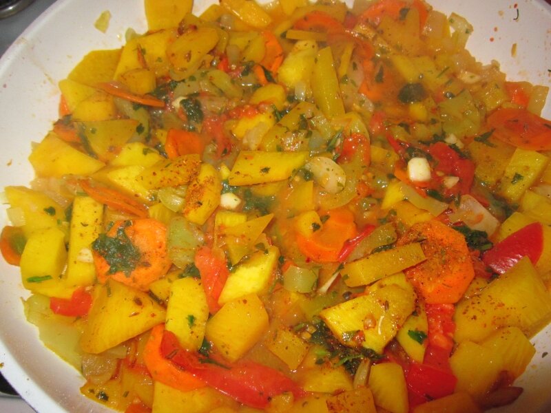 Рагу из тыквы с овощами – запечённое, тушённое и в мультиварке. рецепты овощного рагу с тыквой в ежедневном меню