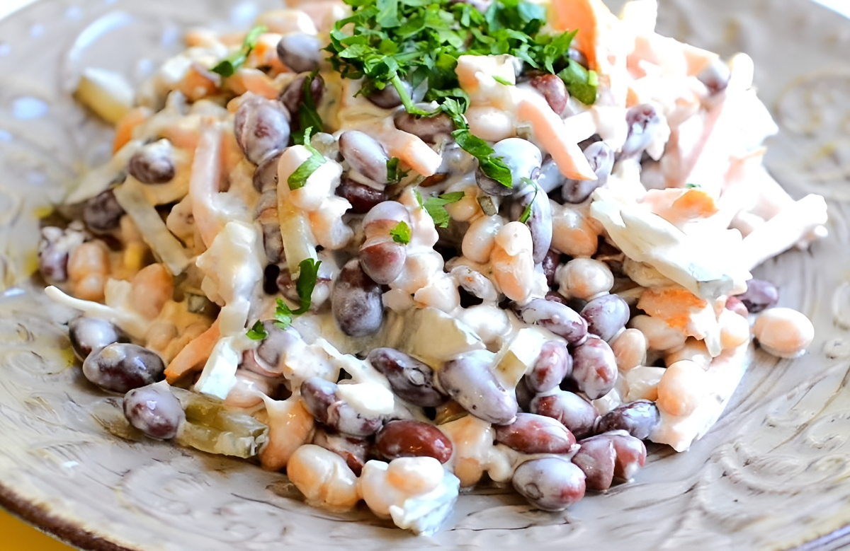13 самых вкусных салатов из фасолью на зиму: простые и лучшие рецепты